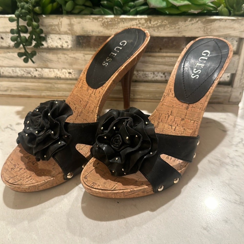 COPY - Guess black faux leather rose heels w/gold details NWOT